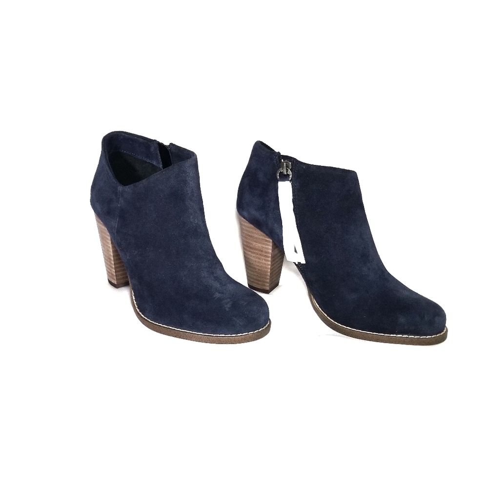 NWOT Splendid Neves Suede Stack Heel Bootie Navy